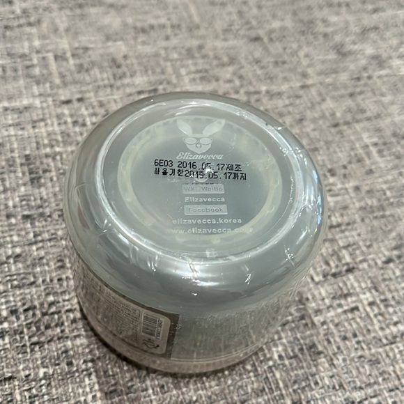 Brand New Milky Piggy, Carbonated Bubble Clay Beauty Mask, 3.53 oz (100 g) - Picture 6 of 6